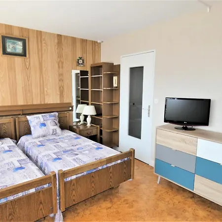 Saint Christophe - Agreable Et Ensoleille Et Proche De La Cure ! Mae-7764 * Aix-les-Bains